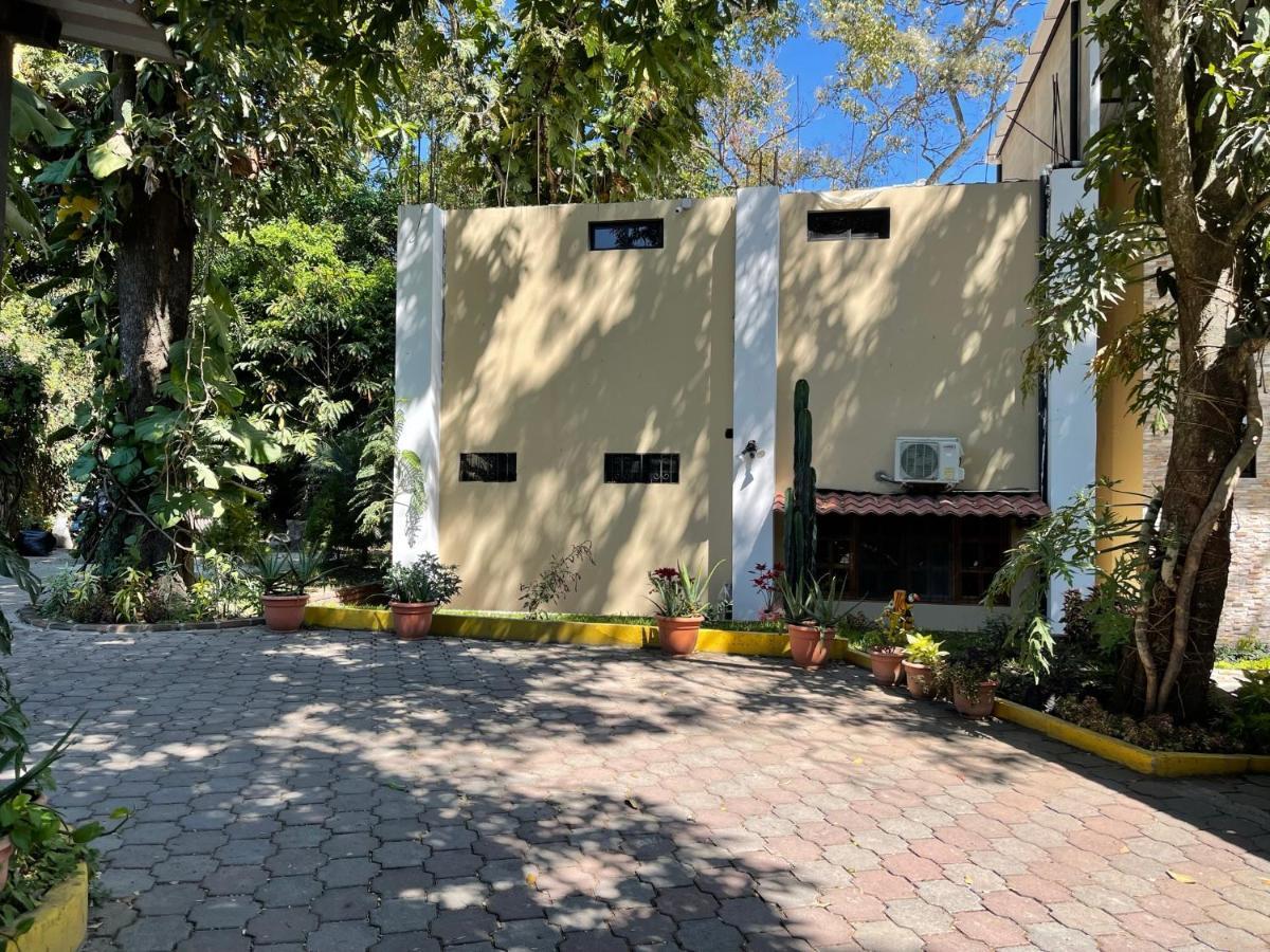 Villa Las Flores 圣萨尔瓦多 外观 照片